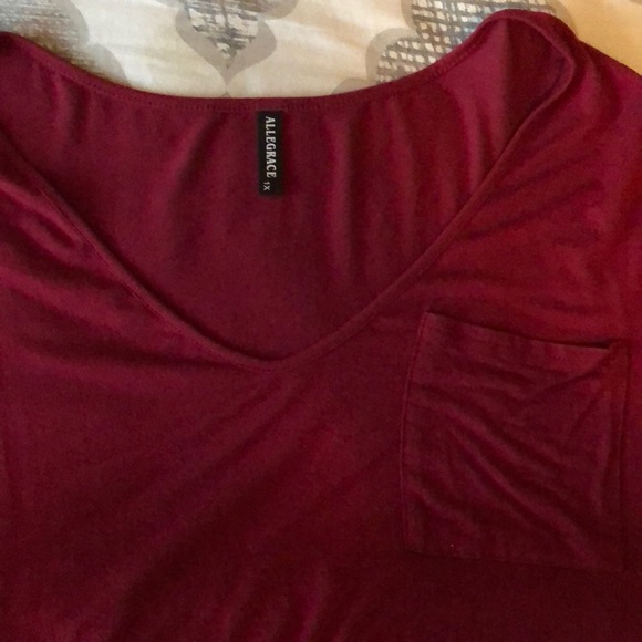 Deep red tunic - Picture 2 of 2